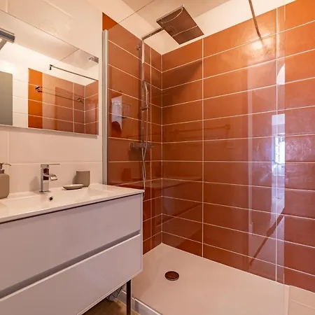 Coeur De L'ecusson - Immeuble Privatise 6-12 Pers Nîmes