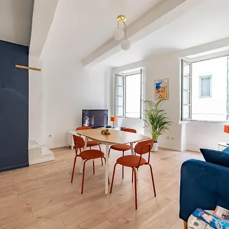 Coeur De L'ecusson - Immeuble Privatise 6-12 Pers * Nîmes